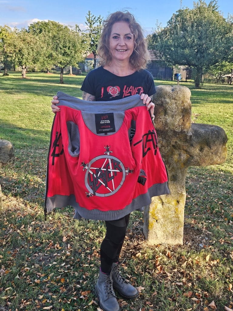 Damen Zip-Hood Slayer x Capricorn Rockwear Reign in Blood 40th Anniversary